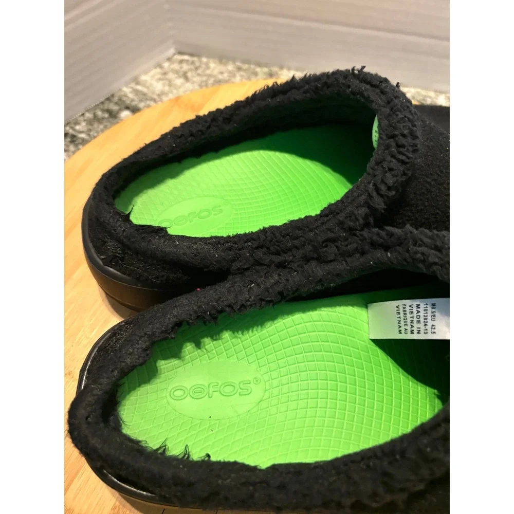 Oofos OOCozee Black Sherpa Lined Recovery Mules Mens 9.5 Clogs 11012024-13